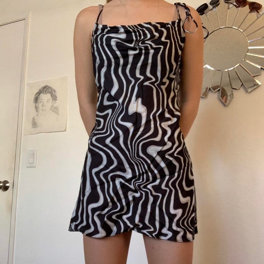 Zara Black and White Swirl Backless Dress